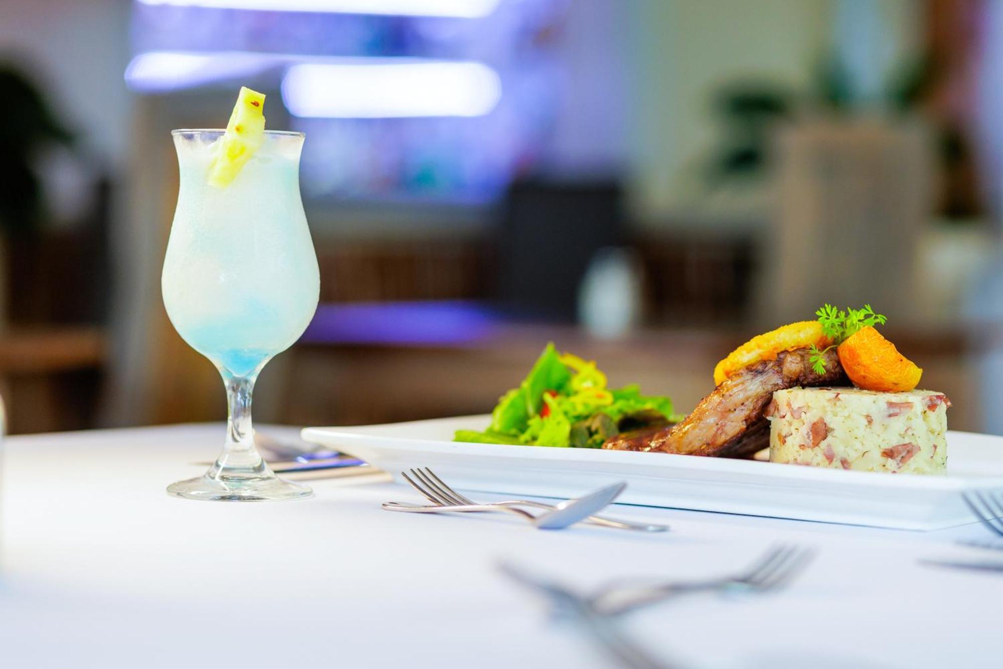 Blue Horizon Hotel Рокли Экстерьер фото